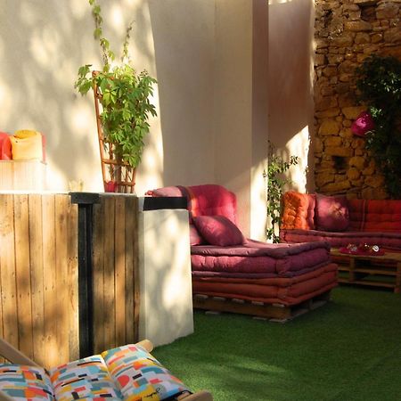 La Bucolique, Chambres Et Jardin D'Hotes Sabran Bagian luar foto