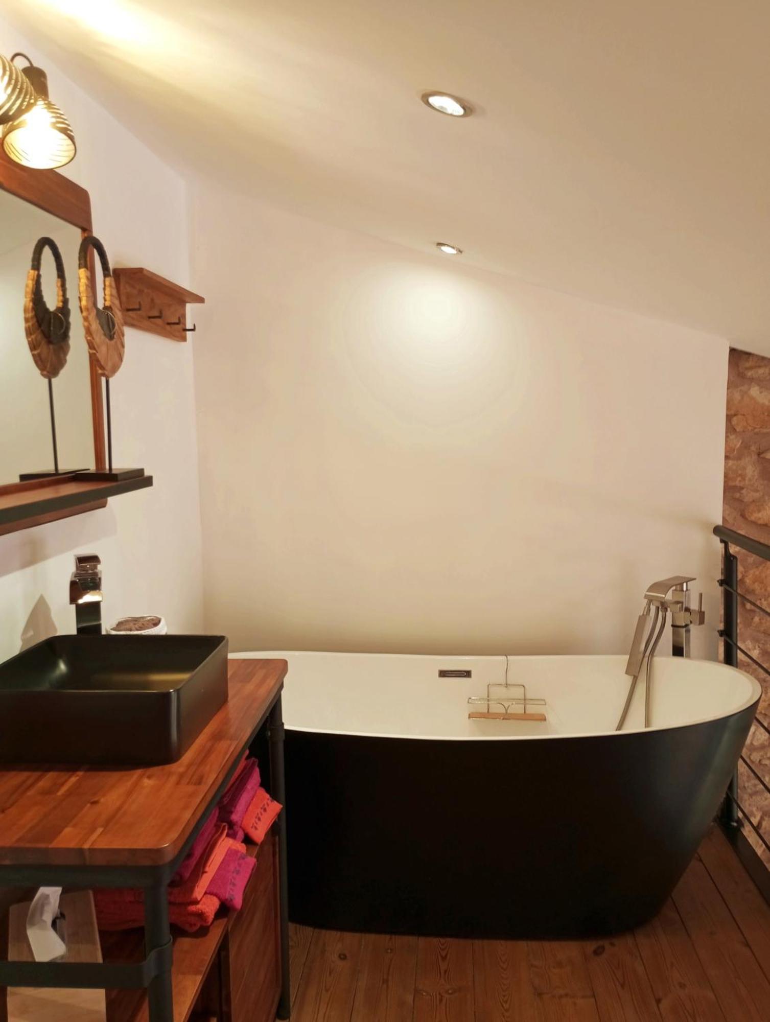 La Bucolique, Chambres Et Jardin D'Hotes Sabran Bagian luar foto