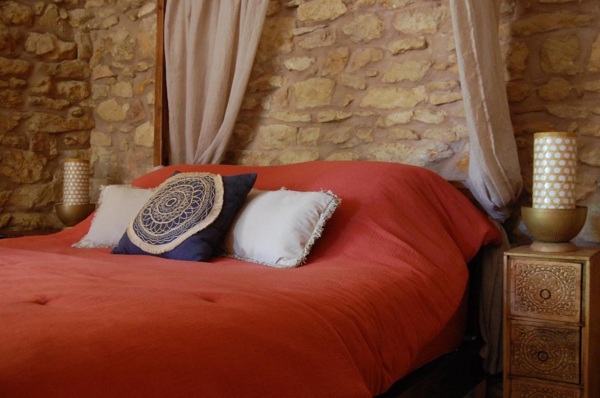 La Bucolique, Chambres Et Jardin D'Hotes Sabran Bagian luar foto